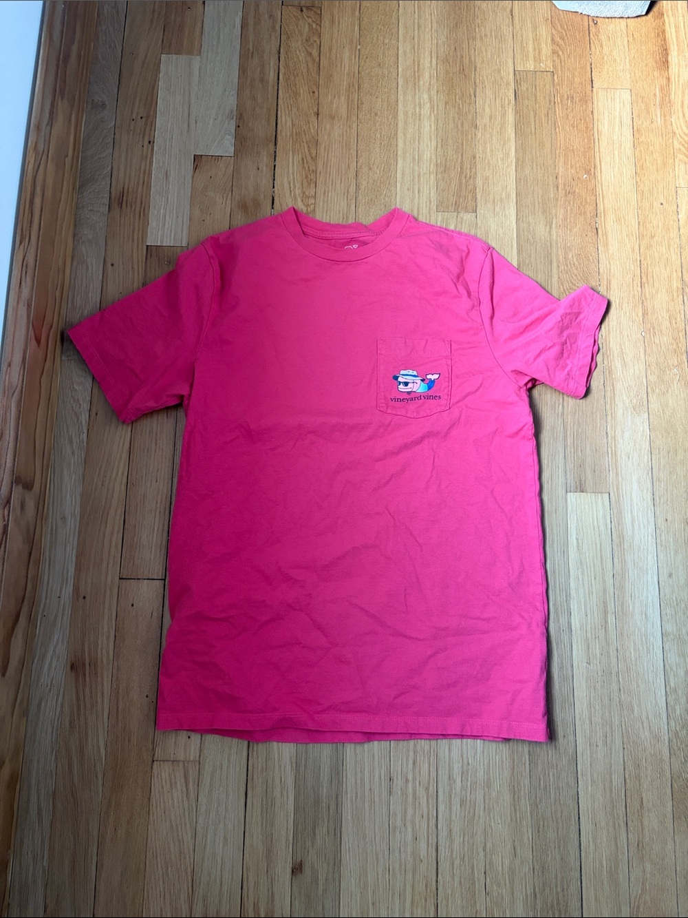 Vineyard Vines Men's Hot Pink Pocket Tee with Whale Patch
